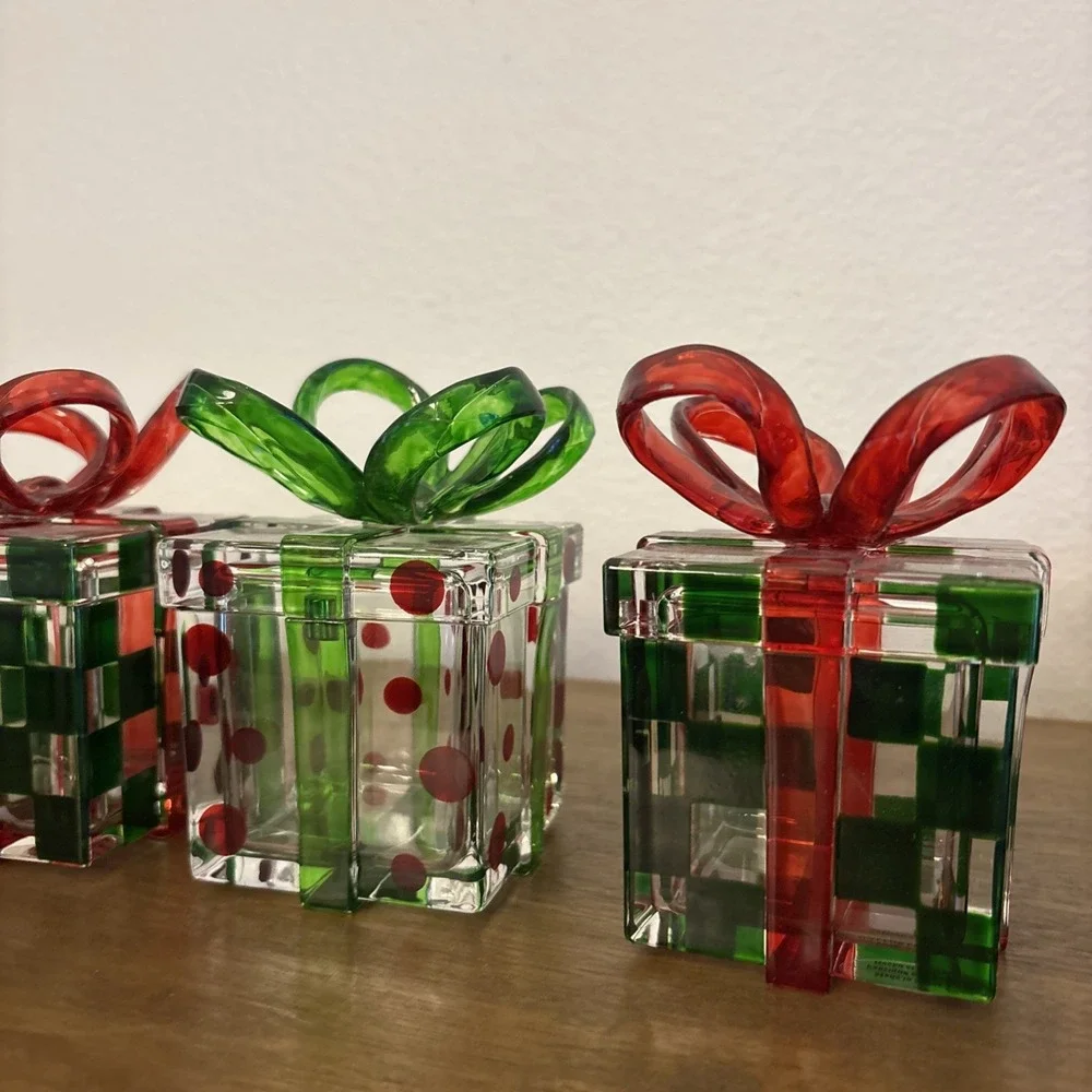 Vintage Acrylic Gift Box Trinket Holder With Magnetic Lid 3
